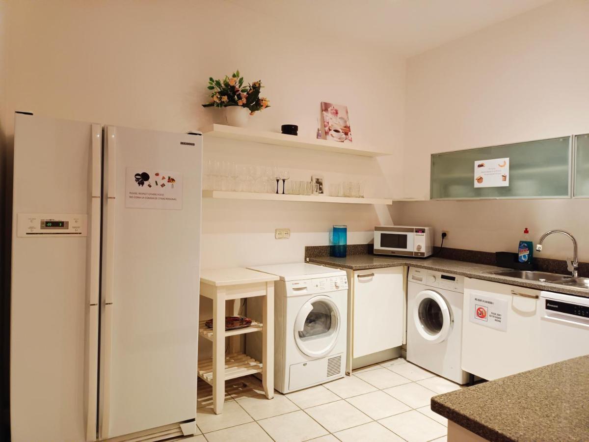 By Born Rooms Barcelona Bagian luar foto