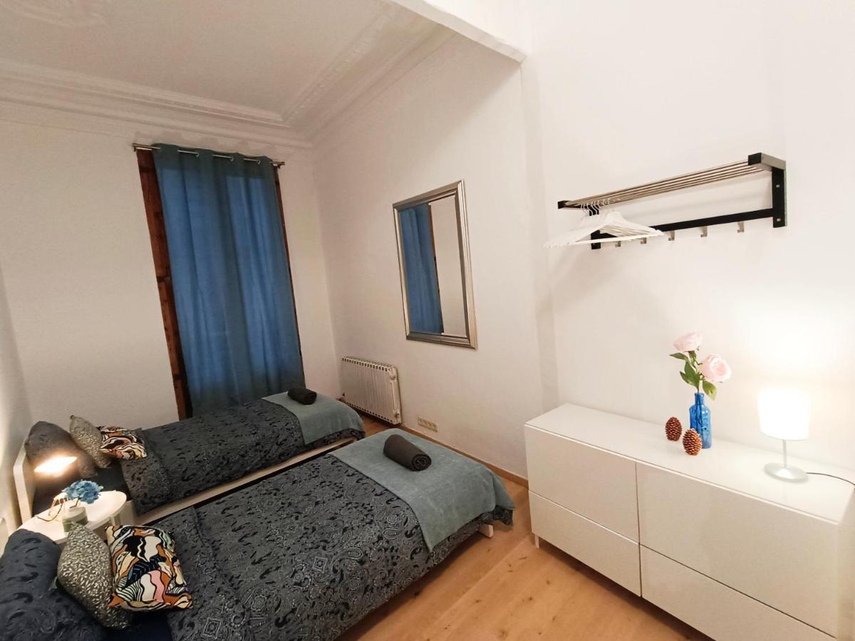 By Born Rooms Barcelona Bagian luar foto