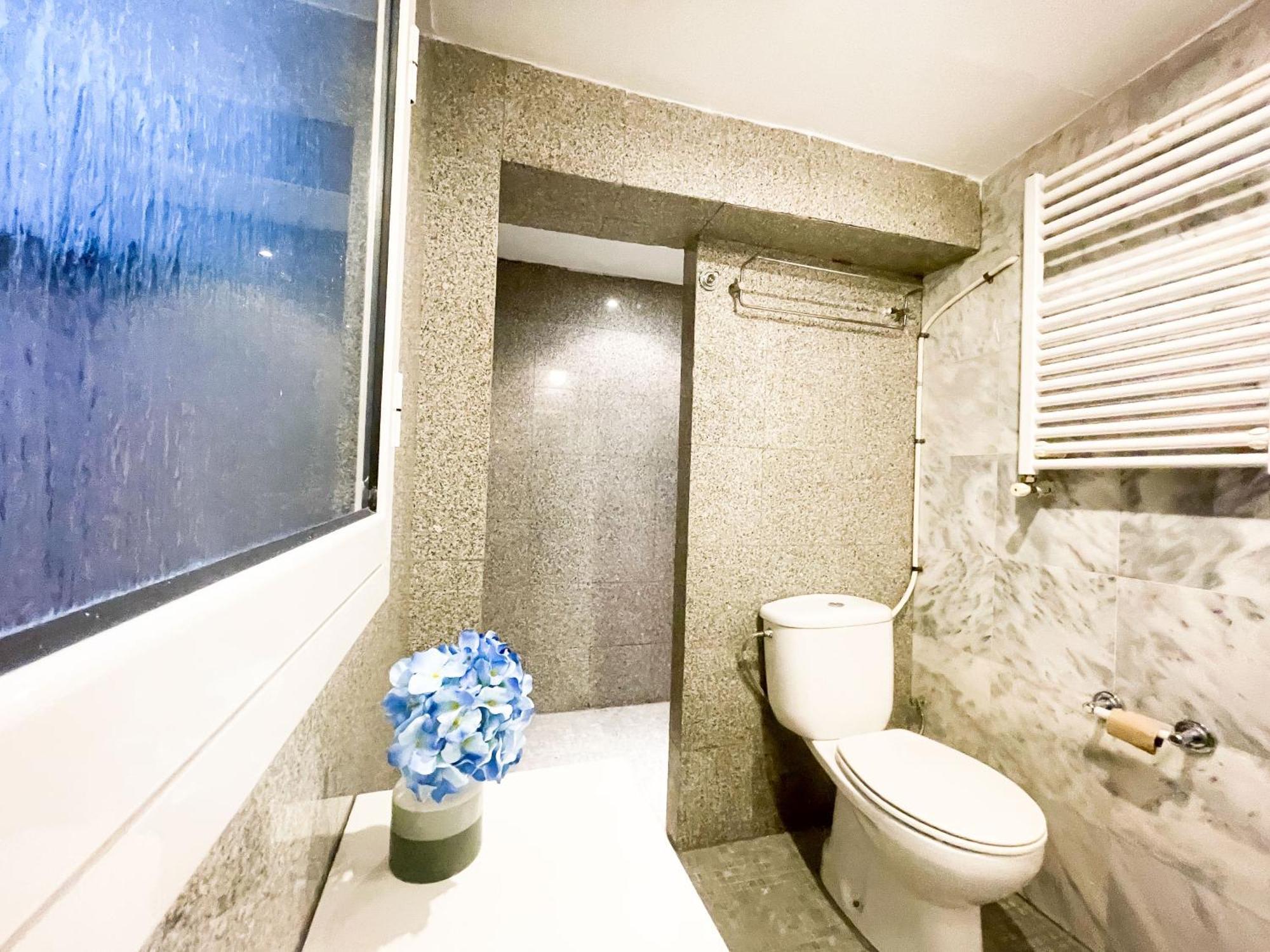 By Born Rooms Barcelona Bagian luar foto